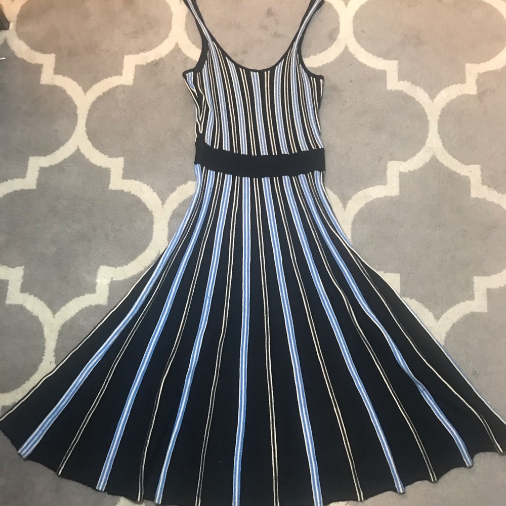 NWOT Forever 21 fine sweater knit swing dress